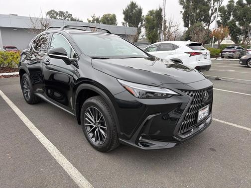 2025 Lexus NX 350h Premium