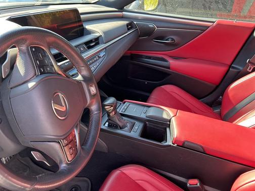 2021 Lexus ES 350 F Sport