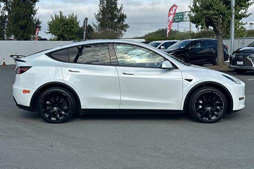 2020 Tesla Model Y Long Range Dual Motor All-Wheel Drive