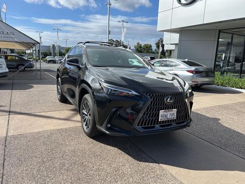 2025 Lexus NX 350h Premium
