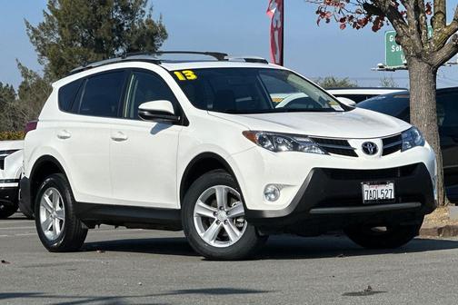 2013 Toyota RAV4 XLE