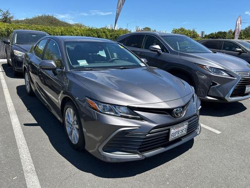 2021 Toyota Camry LE