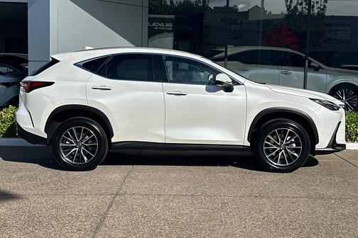 Eminent White Pearl 2024 Lexus NX 350h Premium