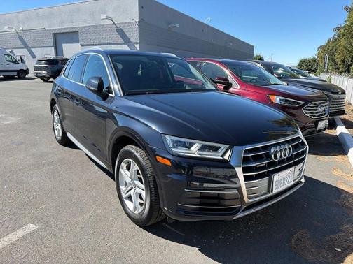 Moonlight Blue 2018 Audi Q5 2.0T Tech Premium