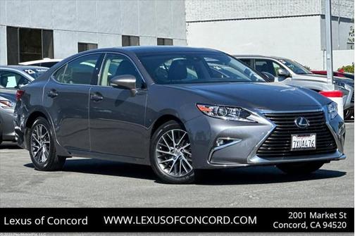 2017 Lexus ES 350 Base