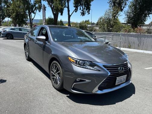 2017 Lexus ES 350 Base