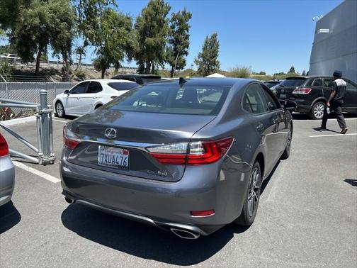 2017 Lexus ES 350 Base