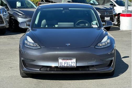 2019 Tesla Model 3 Standard Range Plus