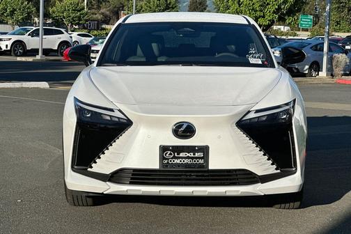 090/Oxygen 2026 Lexus RZ 350e 350e