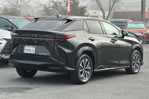 2024 Lexus RZ 300e Premium