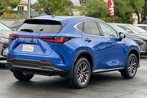 Grecian Water 2024 Lexus NX 350h Premium