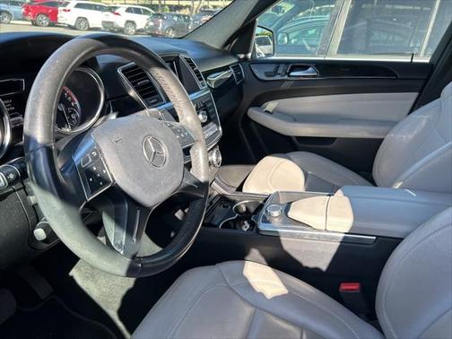 2014 Mercedes-Benz M-Class 4MATIC