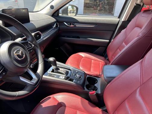 2023 Mazda CX-5 Carbon Edition