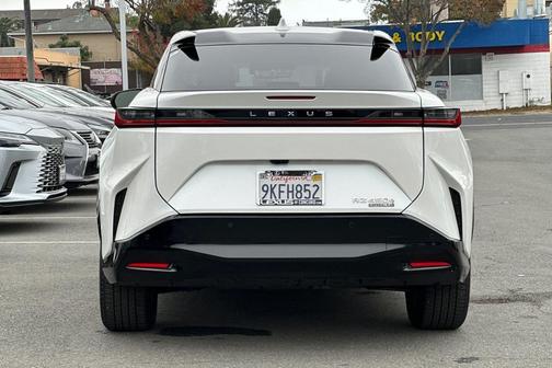 2023 Lexus RZ 450e 450e Premium