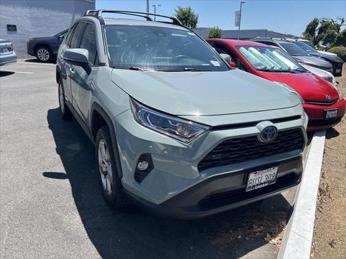 2021 Toyota RAV4 Hybrid XLE Premium