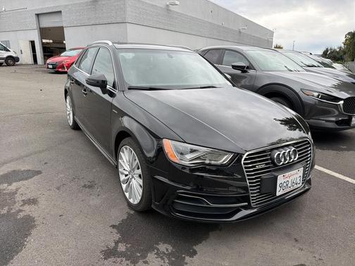 2016 Audi A3 e-tron 1.4T Tech Premium Plus