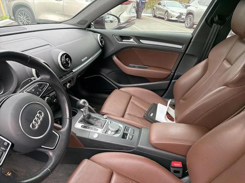 2016 Audi A3 e-tron 1.4T Tech Premium Plus