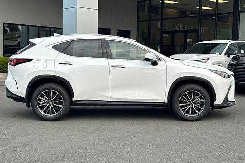 2026 Lexus NX 450h+ NX 450h+ Luxury