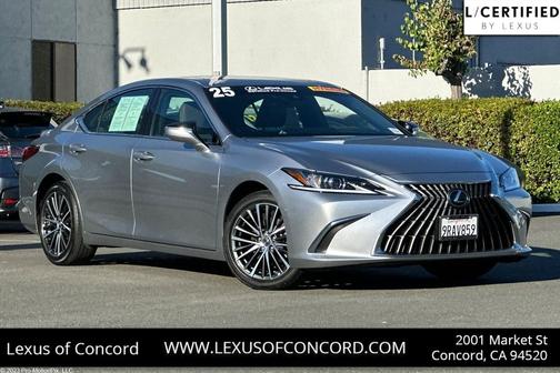 2025 Lexus ES 300h Base