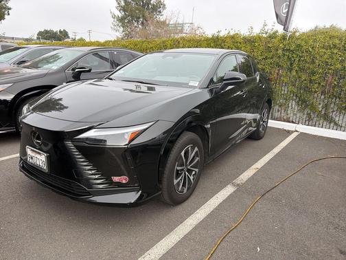 2024 Lexus RZ 300e Premium