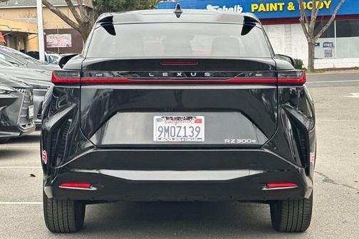 2024 Lexus RZ 300e Premium