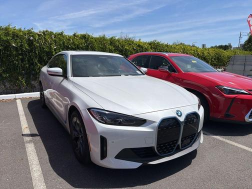 Mineral White Metallic 2023 BMW i4 Gran Coupe eDrive35
