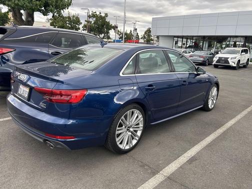 2017 Audi A4 2.0T Premium Plus