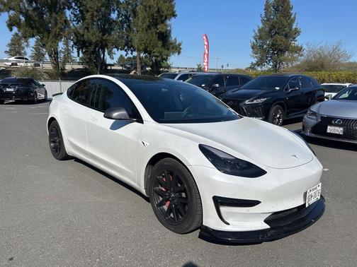 2021 Tesla Model 3 Long Range