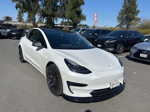 2021 Tesla Model 3 Long Range