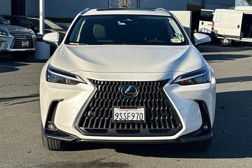 2025 Lexus NX 250 Premium