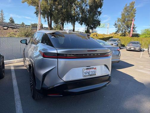 2024 Lexus RZ 300e Premium