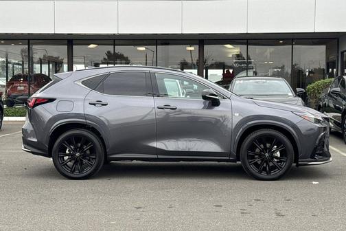 2024 Lexus NX 450h+ F SPORT Handling