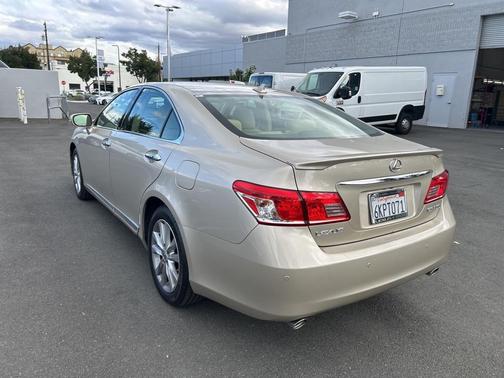 2010 Lexus ES 350 Base
