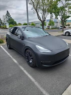 2022 Tesla Model Y Performance Dual Motor All-Wheel Drive