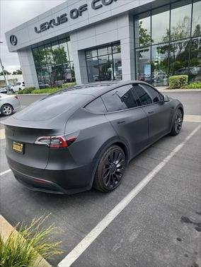 2022 Tesla Model Y Performance Dual Motor All-Wheel Drive