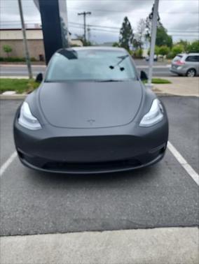 2022 Tesla Model Y Performance Dual Motor All-Wheel Drive