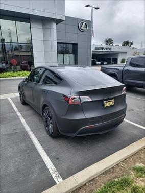 2022 Tesla Model Y Performance Dual Motor All-Wheel Drive