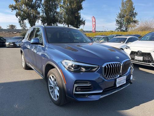 2022 BMW X5 PHEV xDrive45e