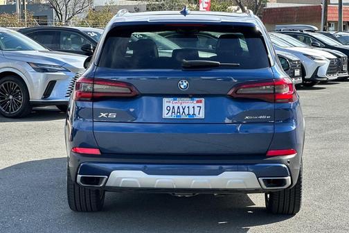 2022 BMW X5 PHEV xDrive45e
