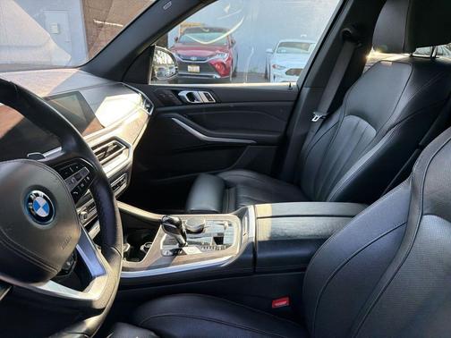 2022 BMW X5 PHEV xDrive45e