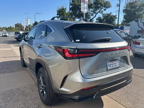 2025 Lexus NX 350 Premium