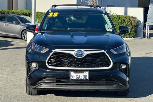 2023 Toyota Highlander Hybrid XLE