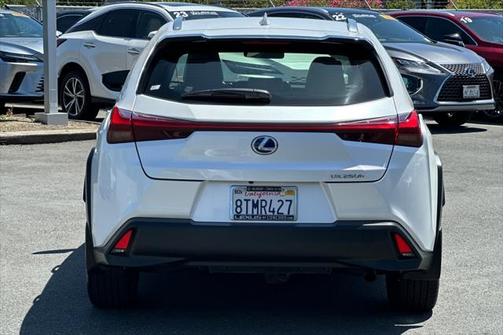 2020 Lexus UX 250h Base