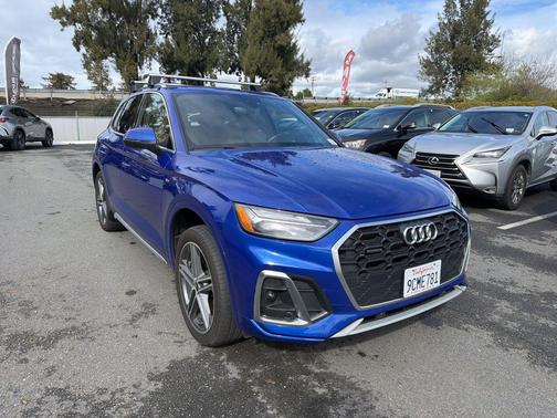 2022 Audi Q5 55 S line Premium