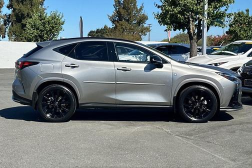2022 Lexus NX 450h+ F SPORT