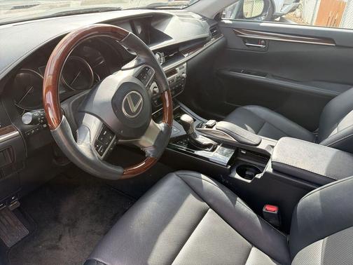 2017 Lexus ES 350 Base