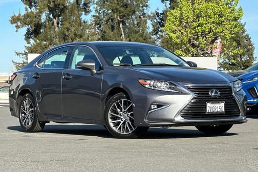 2017 Lexus ES 350 Base