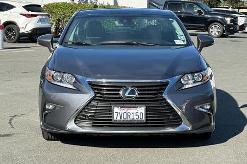 2017 Lexus ES 350 Base