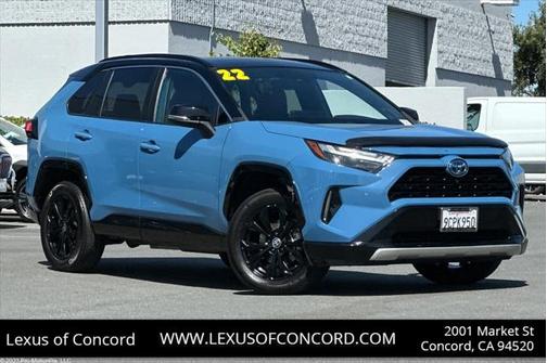 2022 Toyota RAV4 Hybrid SE