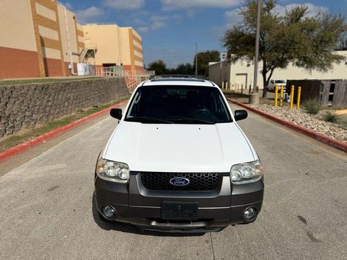 2005 Ford Escape XLT